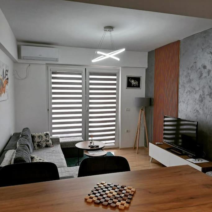 Apartment Moki Skopje Esterno foto